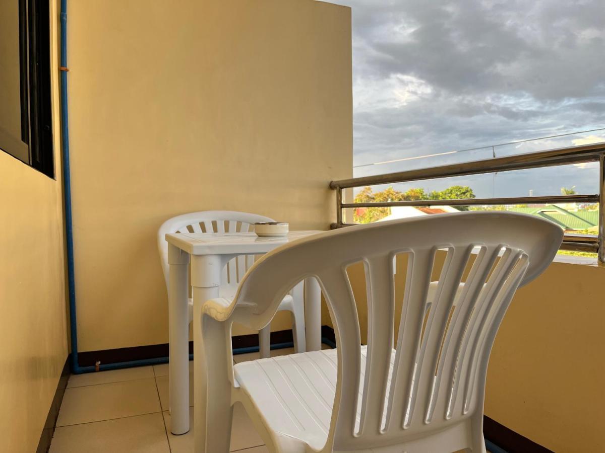 Hrs Apartelle Talisay (Cebu) Exterior foto